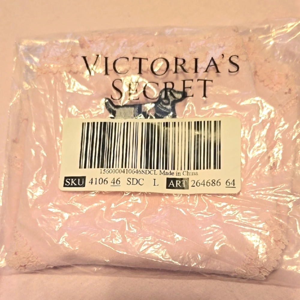 NIB - Victoria's Secret Pink Tee & Panties w/Dog Emblem - NIB - Picture 8 of 13